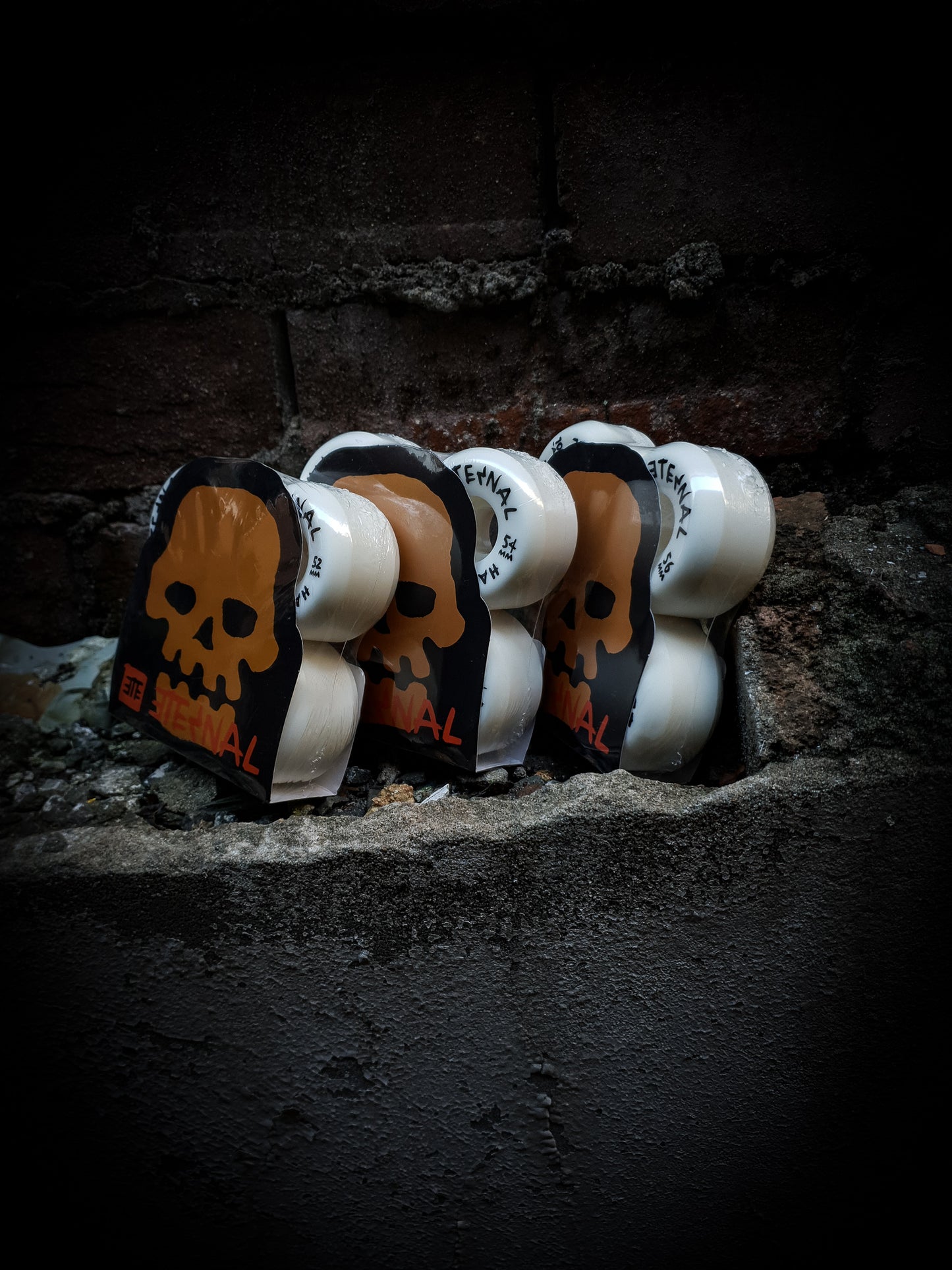 ETERNAL WHEELS - HARD BLEND WHITE - 101A