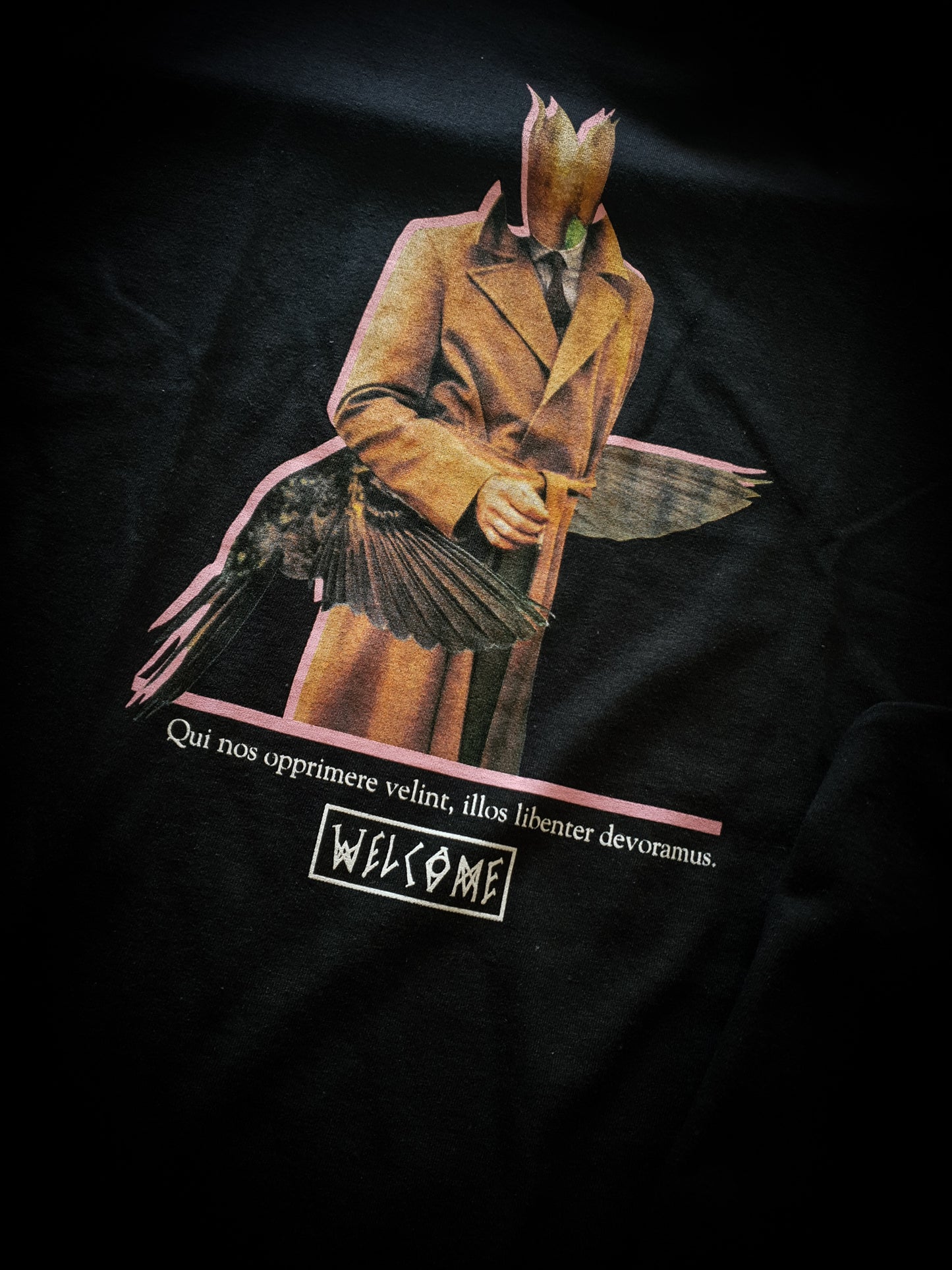 WELCOME - HUMMINGBIRD PREMIUM BLACK - TEE