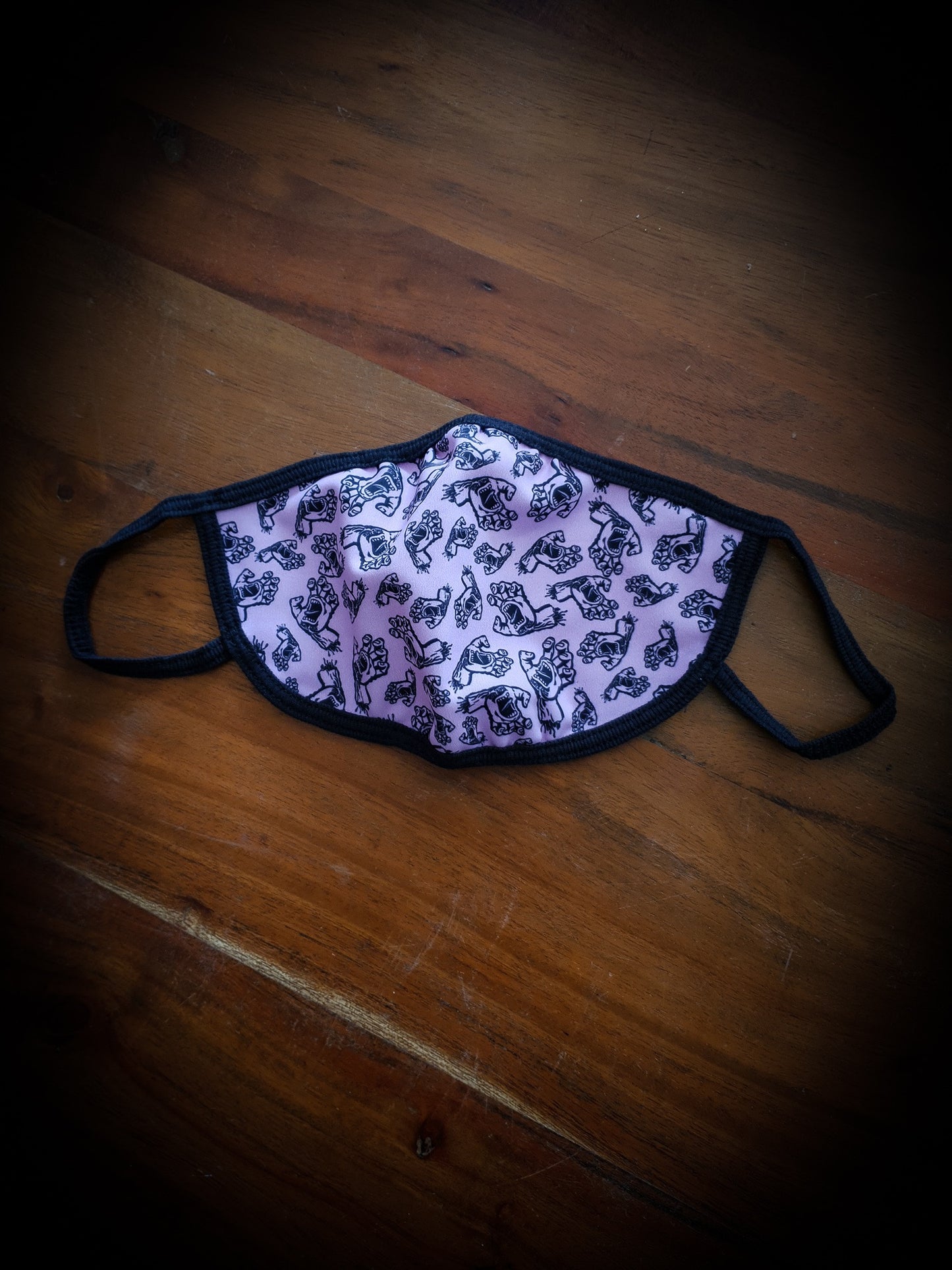 SANTA CRUZ - FACE MASK - ASSORTED DESIGNS