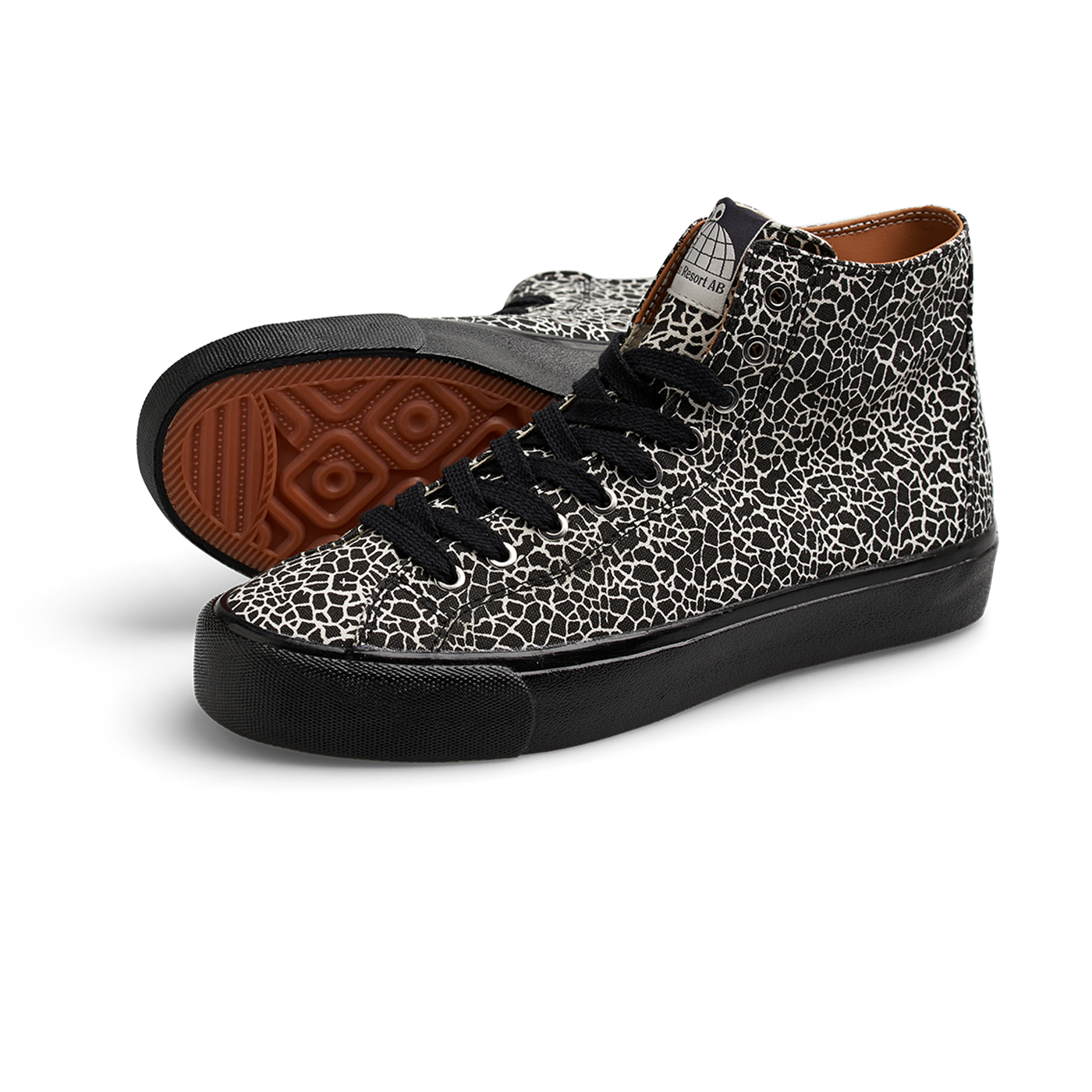 LAST RESORT AB - VM003 HI CANVAS SHOE - CRACKED BLACK