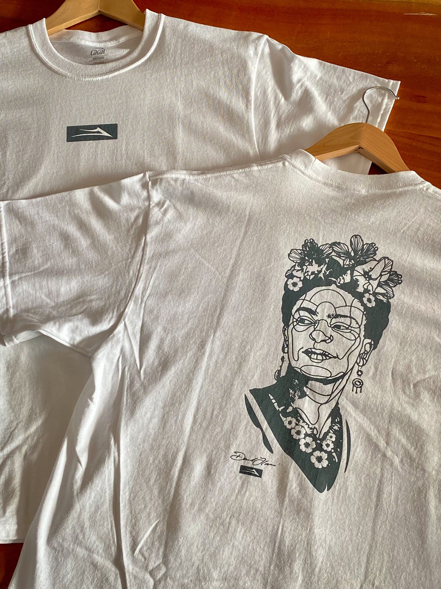 LAKAI - FRIDA TEE - WHITE