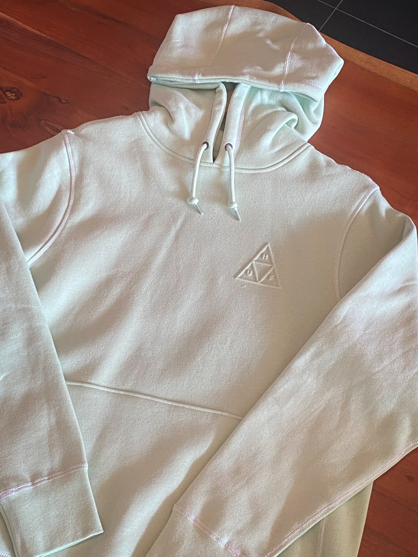 HUF - TRIPLE TRIANGLE EMBOSSED HOODIE