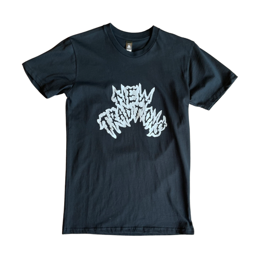 NEW TRADITIONS - GRIME LETTERING TEE - BLACK/GREY
